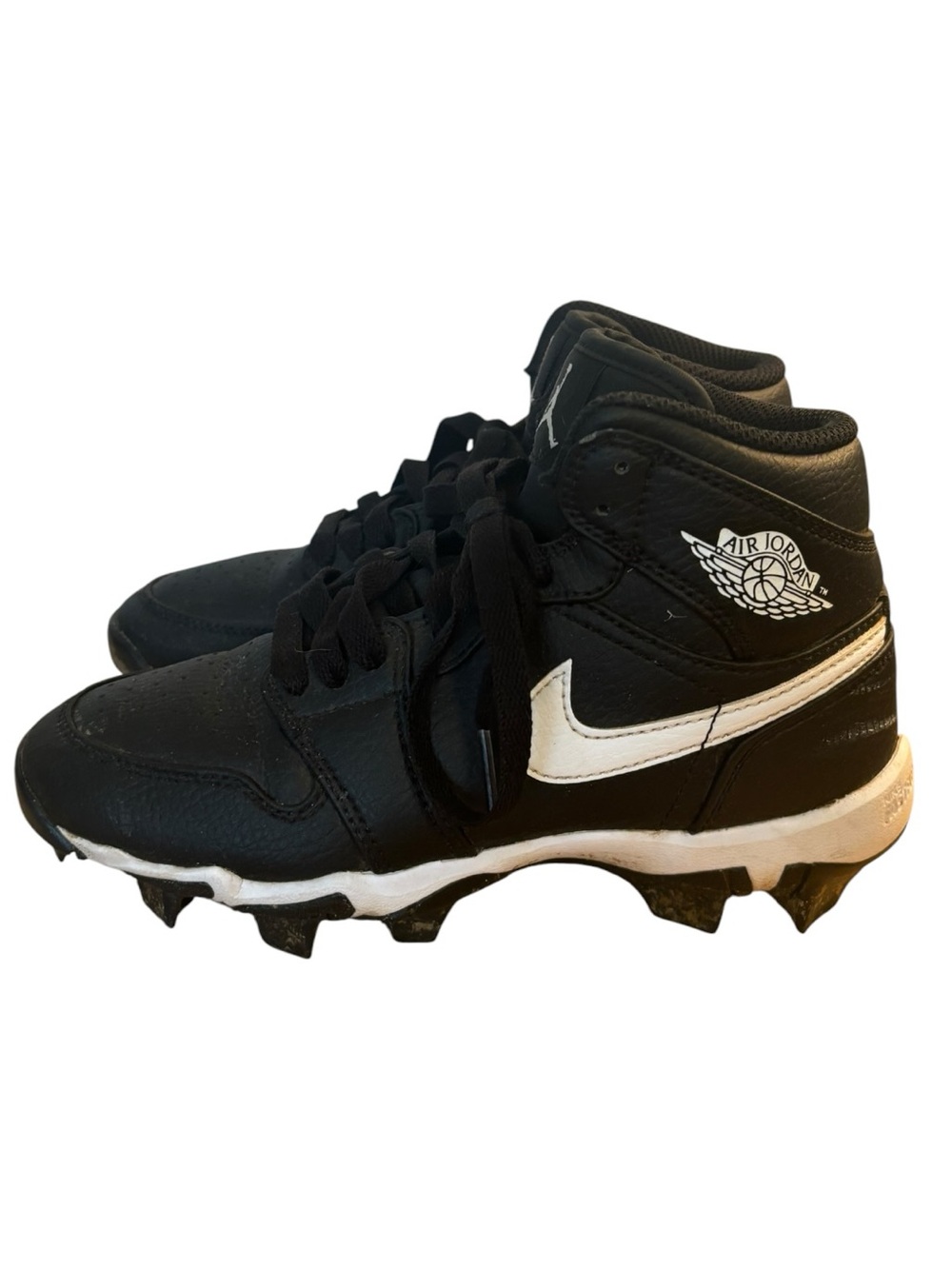 Nike Air Jordan 1 Mid Cleats - Picture 2 of 10